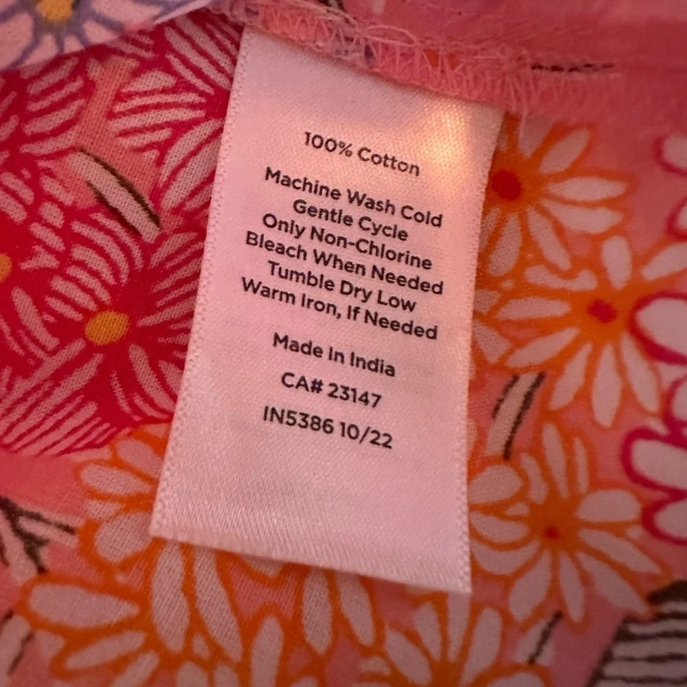Talbots Floral V-Neck RUFFLE TRIM SHELL - CLUSTER GARDEN Blouse - Picture 9 of 9